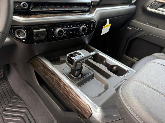 2026 Chevrolet Silverado 1500 4WD Crew Cab Short Bed LT Trail Boss