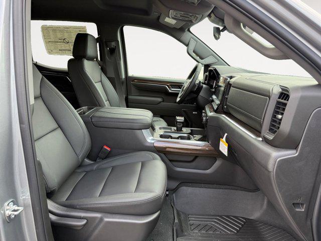 2026 Chevrolet Silverado 1500 4WD Crew Cab Short Bed LT Trail Boss