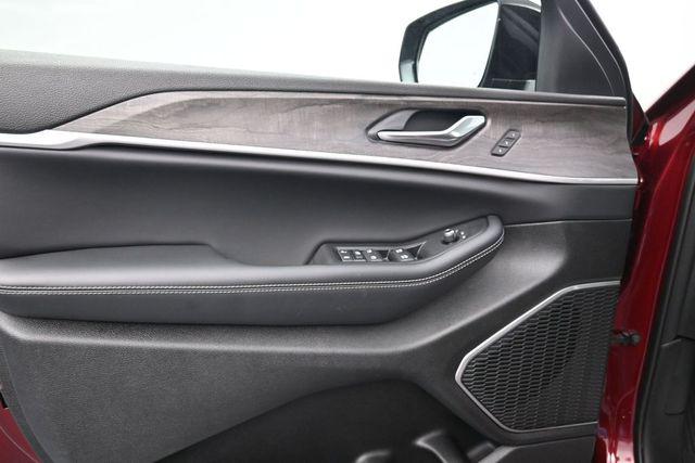 2026 Jeep Grand Cherokee L Limited 4x4