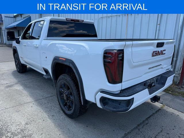 2025 GMC Sierra 2500HD 4WD Crew Cab Standard Bed AT4