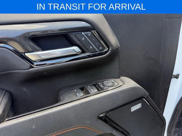 2025 GMC Sierra 2500HD 4WD Crew Cab Standard Bed AT4