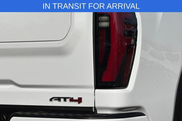 2025 GMC Sierra 2500HD 4WD Crew Cab Standard Bed AT4