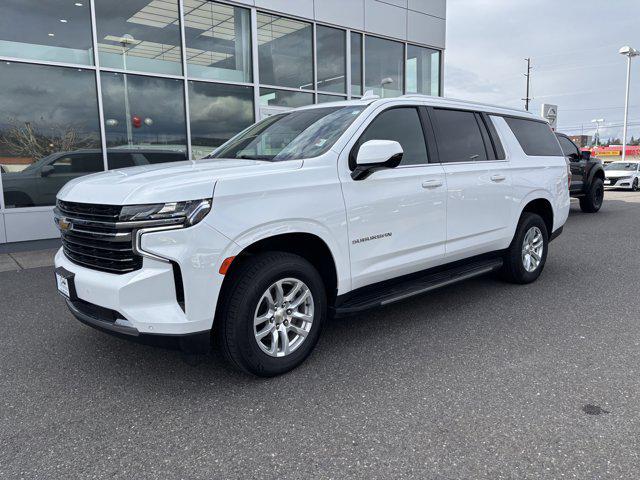 2024 Chevrolet Suburban 4WD LT