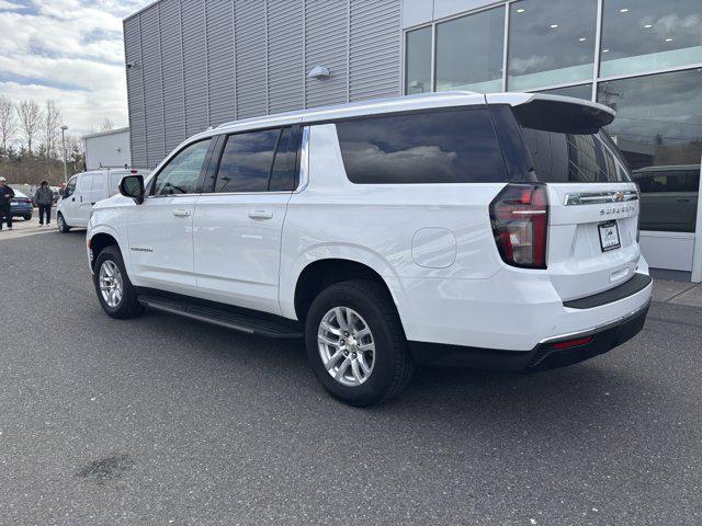 2024 Chevrolet Suburban 4WD LT
