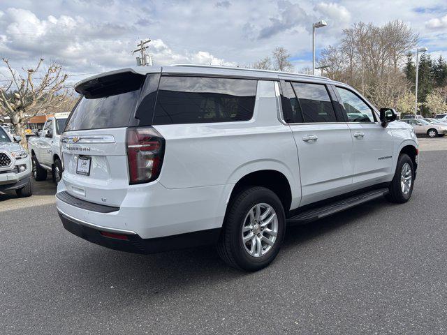 2024 Chevrolet Suburban 4WD LT