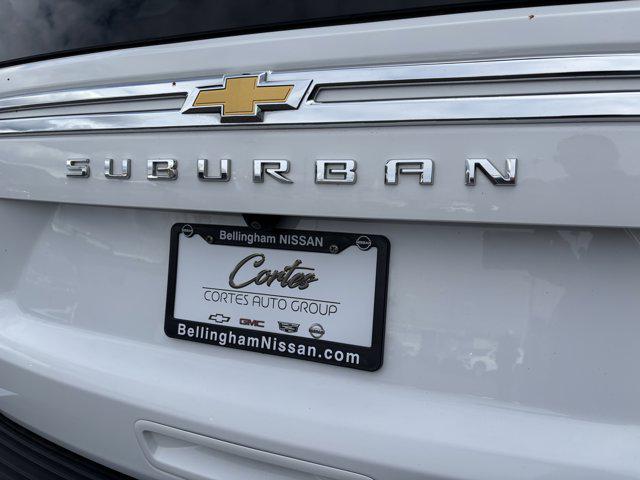 2024 Chevrolet Suburban 4WD LT
