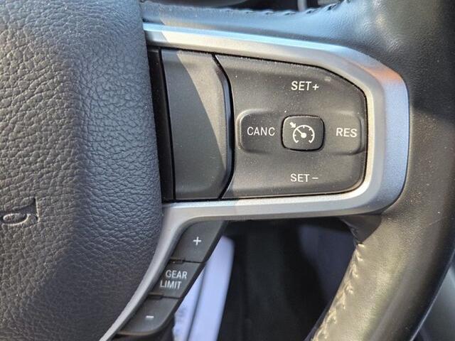 2021 Ram 1500 Big Horn Crew Cab 4x4 5'7" Box