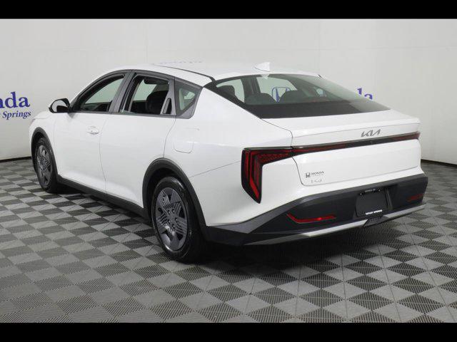 2025 Kia K4 LX