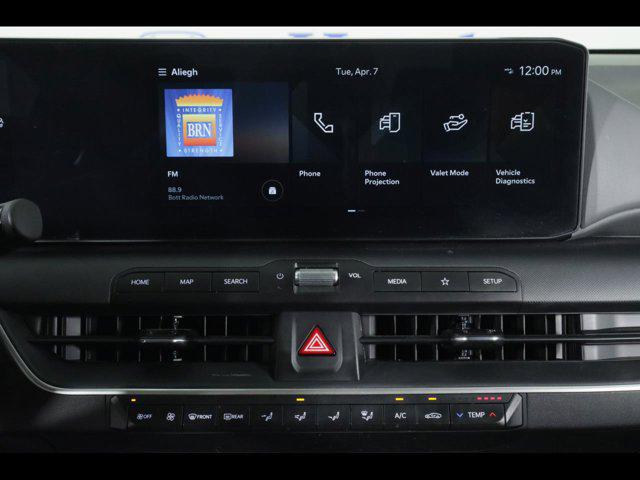 2025 Kia K4 LX