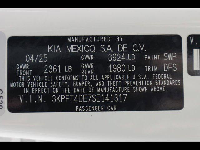 2025 Kia K4 LX
