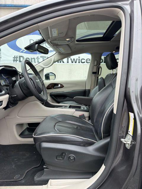 2023 Chrysler Pacifica Limited