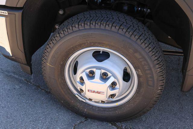 2026 GMC Sierra 3500HD Regular Cab, Long Bed, Pro Dual Rear Wheel, 4WD