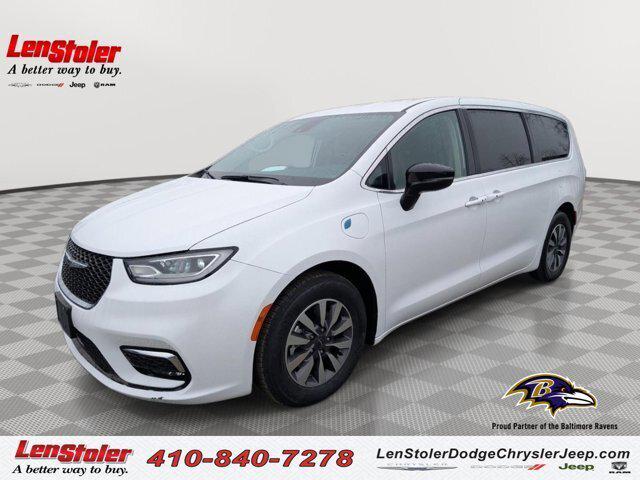 2024 Chrysler Pacifica Hybrid Select 2024 Chrysler Pacifica Hybrid Select