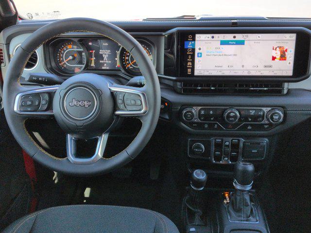 2024 Jeep Wrangler 4-Door Sahara 4x4