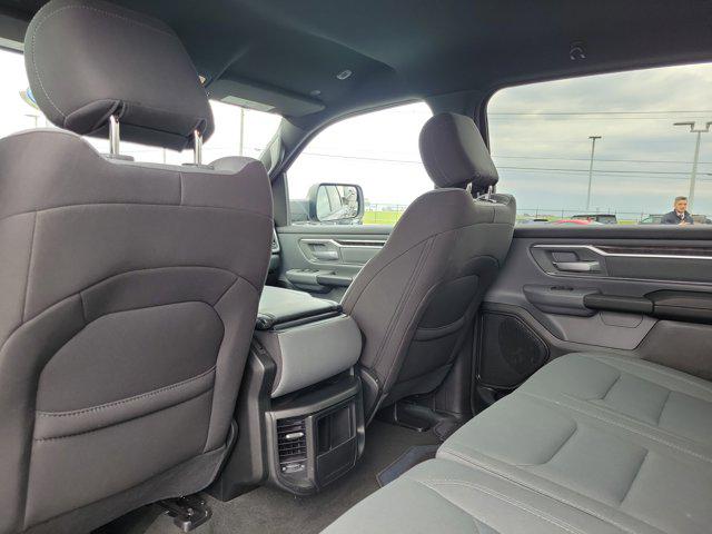 2022 Ram 1500 Big Horn Crew Cab 4x4 5'7" Box