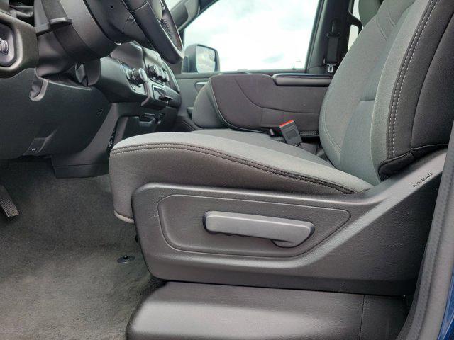 2022 Ram 1500 Big Horn Crew Cab 4x4 5'7" Box