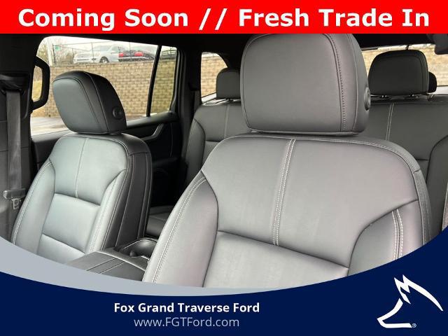 2026 GMC Acadia Elevation AWD