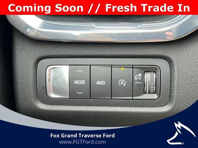 2026 GMC Acadia Elevation AWD
