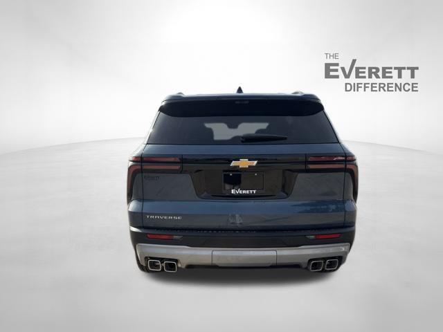 2026 Chevrolet Traverse FWD LT