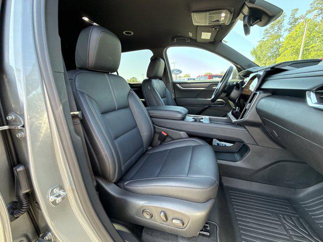 2024 GMC Acadia FWD Elevation