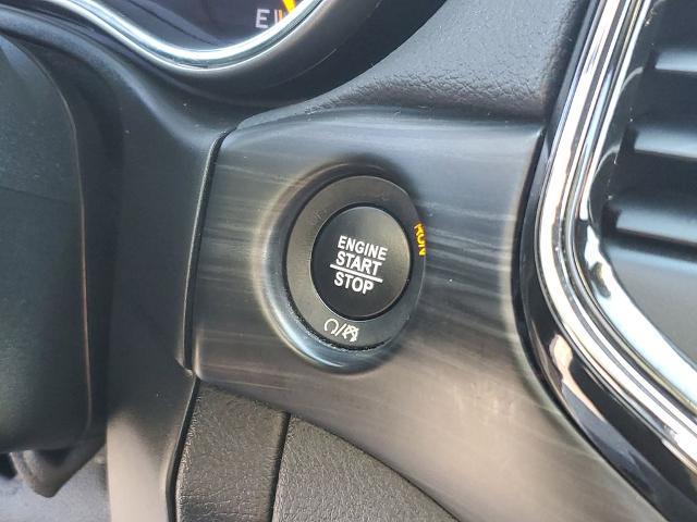 2022 Jeep Grand Cherokee Laredo X 4x4