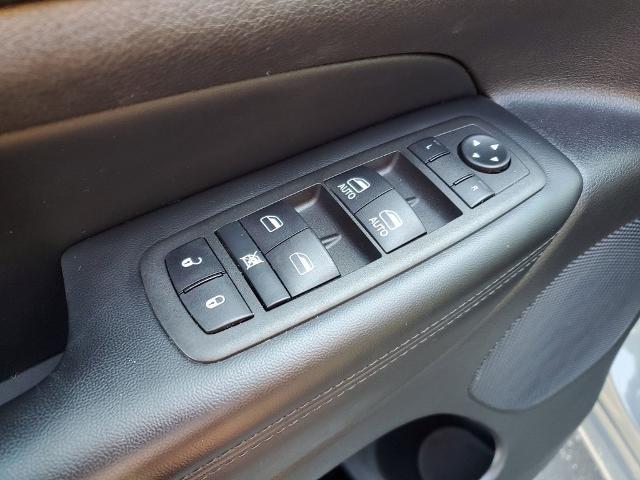 2022 Jeep Grand Cherokee Laredo X 4x4