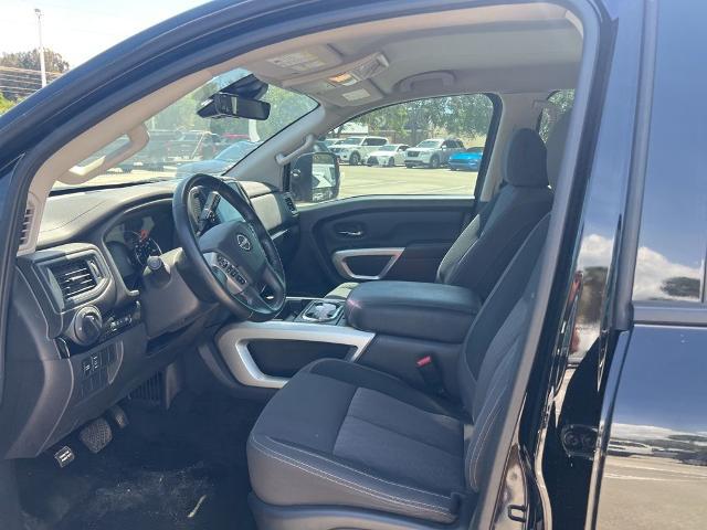 2024 Nissan Titan Crew Cab SV 4x2