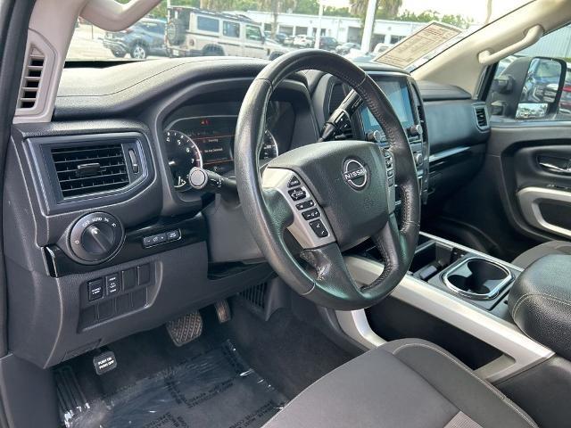 2024 Nissan Titan Crew Cab SV 4x2