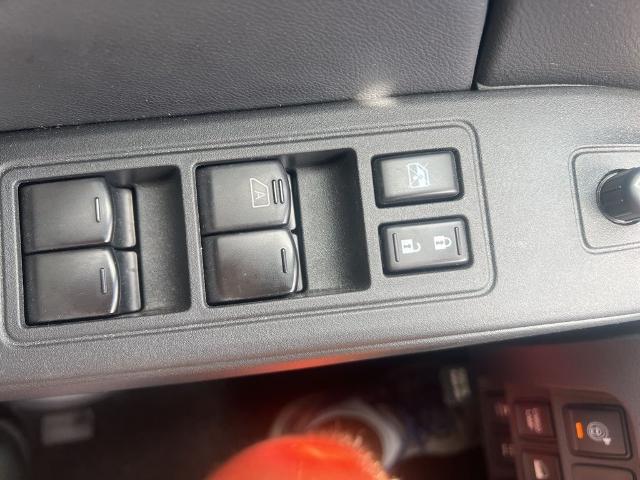 2025 Nissan Frontier Crew Cab PRO-4X 4x4