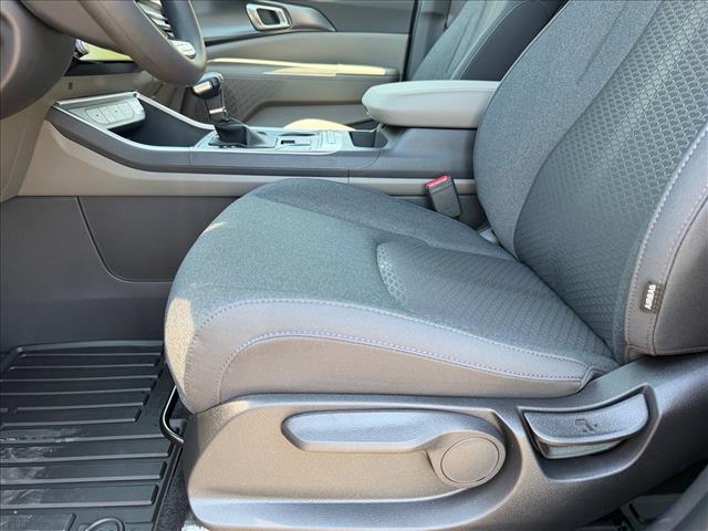 2026 Kia Carnival MPV LX