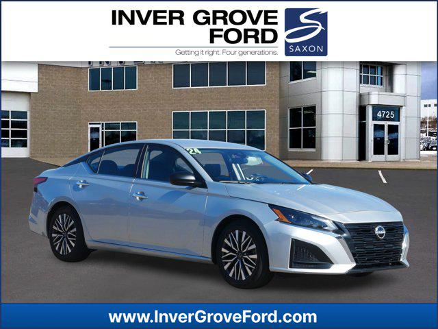 2024 Nissan Altima SV FWD for sale in Inver Grove Heights, MN