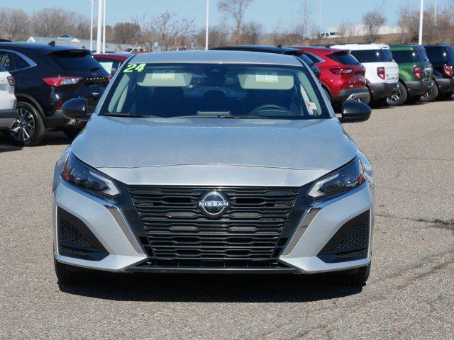 2024 Nissan Altima SV FWD