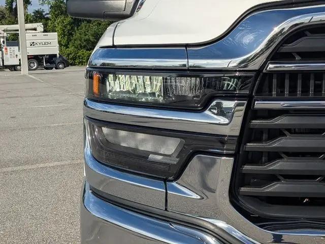 2026 Ram 2500 Tradesman Crew Cab 4x4 8' Box