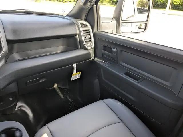 2026 Ram 2500 Tradesman Crew Cab 4x4 8' Box