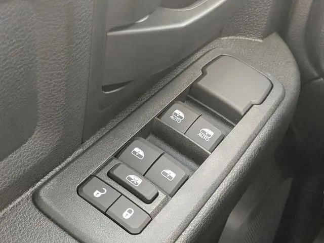 2026 Ram 2500 Tradesman Crew Cab 4x4 8' Box