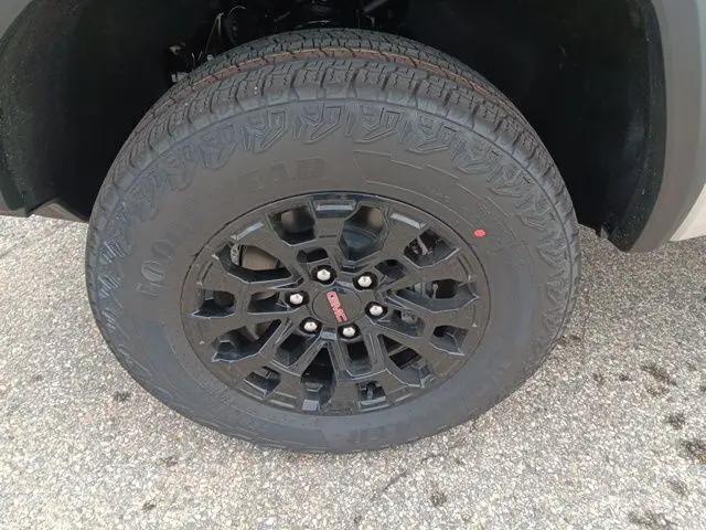 2026 GMC Canyon Elevation, 4WD