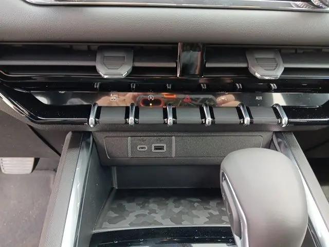 2026 GMC Canyon Elevation, 4WD