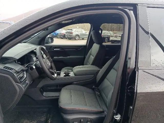 2026 GMC Acadia AT4 AWD