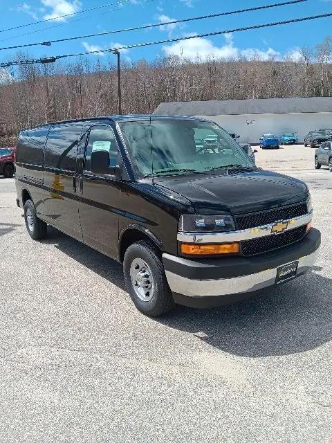 2026 Chevrolet Express Cargo Van 2500 Extended Wheelbase, WT, RWD