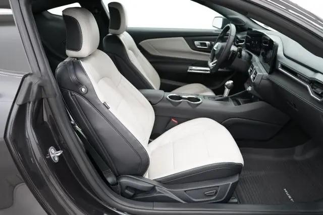 2024 Ford Mustang GT Premium Fastback