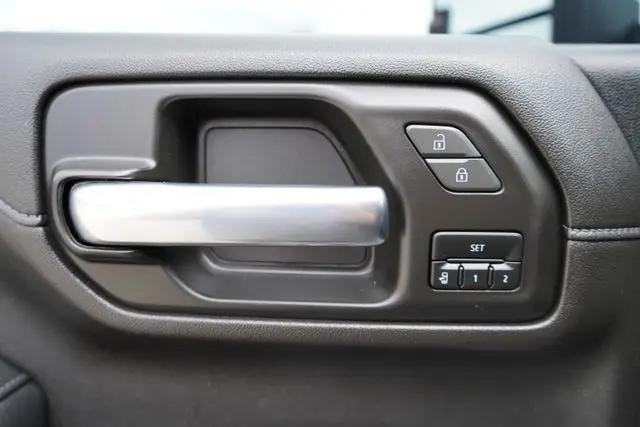 2023 Chevrolet Silverado 3500HD 4WD Crew Cab Standard Bed High Country