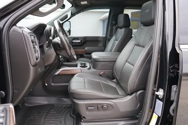 2023 Chevrolet Silverado 3500HD 4WD Crew Cab Standard Bed High Country
