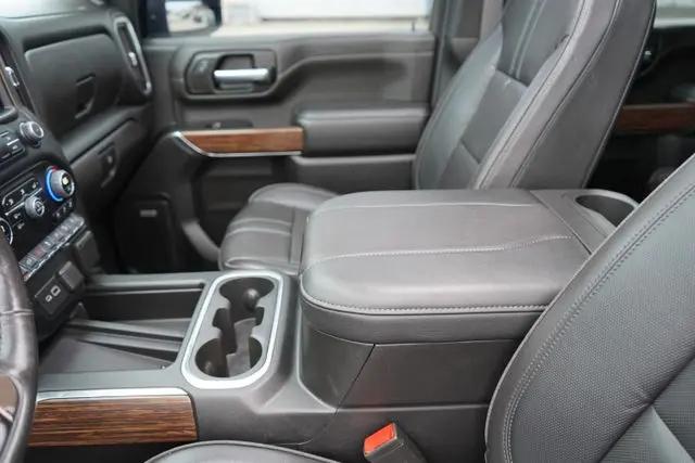 2023 Chevrolet Silverado 3500HD 4WD Crew Cab Standard Bed High Country