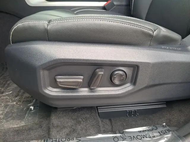 2026 Toyota Tundra Limited CrewMax 6.5' Bed