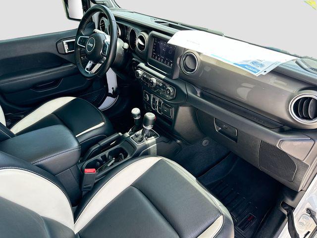 2020 Jeep Wrangler Sahara 4x4