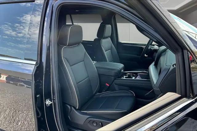 2026 Chevrolet Tahoe 4WD Premier
