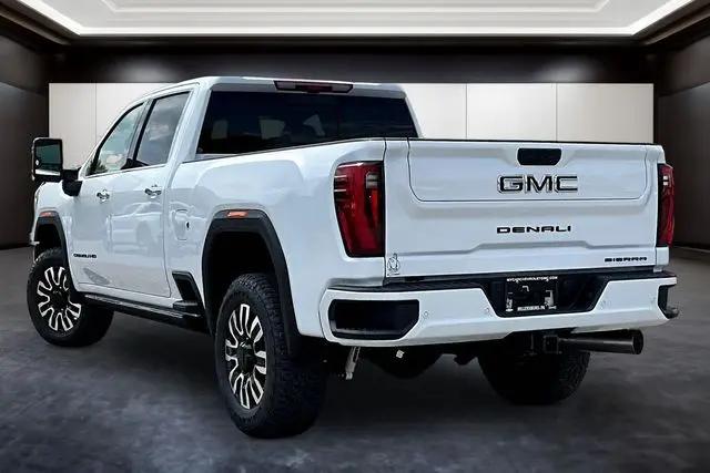 2026 GMC Sierra 2500HD Crew Cab, Standard Bed, Denali Ultimate, 4WD