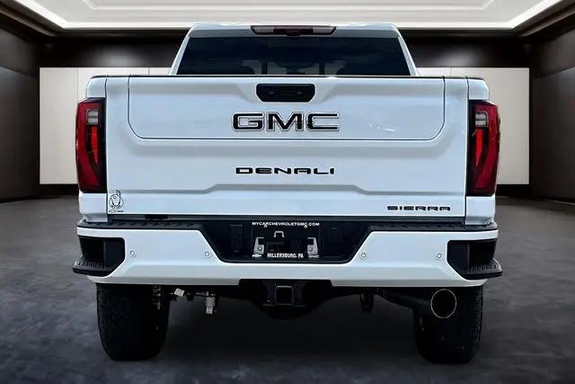 2026 GMC Sierra 2500HD Crew Cab, Standard Bed, Denali Ultimate, 4WD