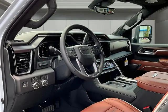 2026 GMC Sierra 2500HD Crew Cab, Standard Bed, Denali Ultimate, 4WD
