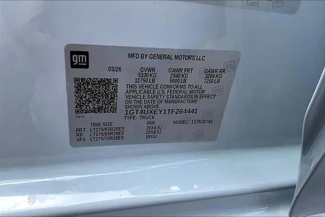 2026 GMC Sierra 2500HD Crew Cab, Standard Bed, Denali Ultimate, 4WD